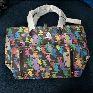 Mickey silhouette 
10th Anniversary